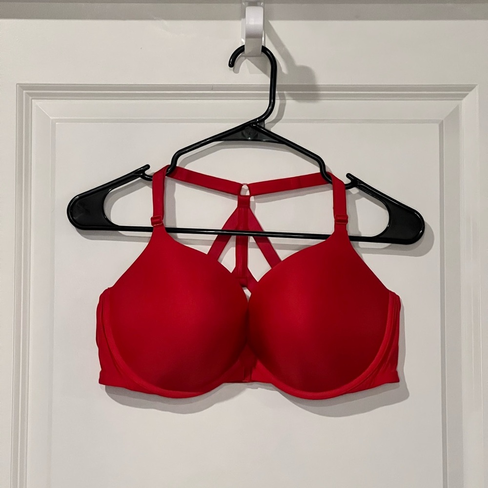 Victoria’s Secret push-up racerback front close bra 38D